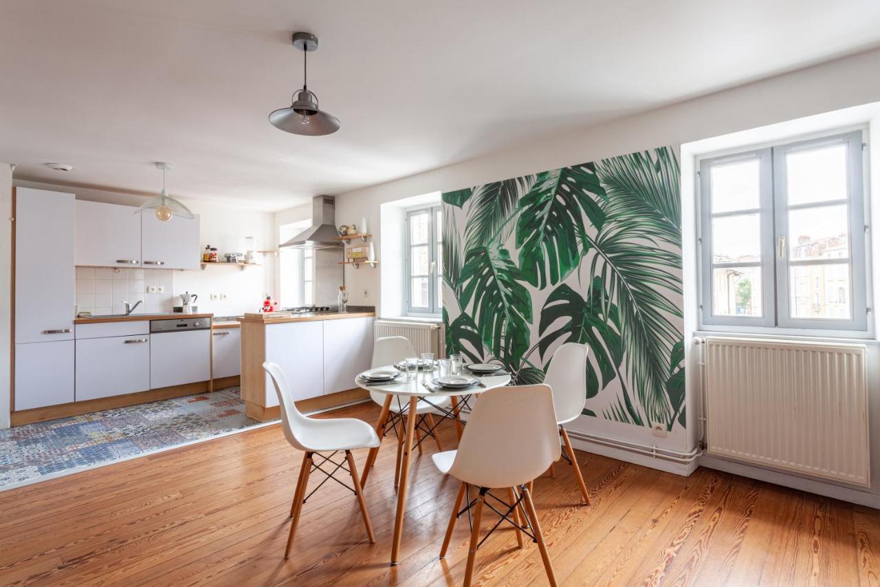 Superbe Appartement Duplex Centre Ville De Macon Luaran gambar